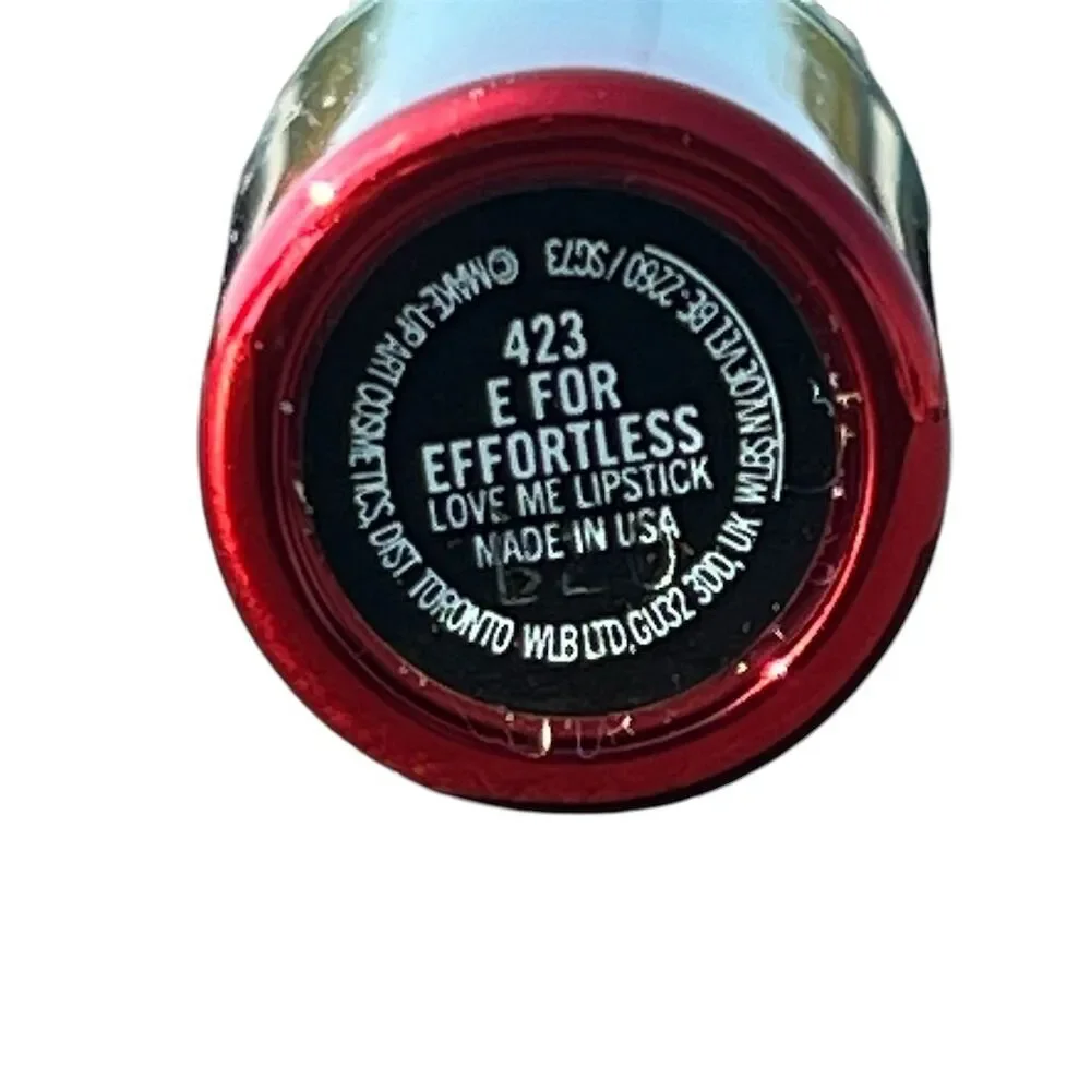 MAC Love Me Lipstick E For Effortless Satin Intense Color